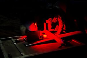Українські військові взяли під вогневий контроль донецький аеропорт. Відео