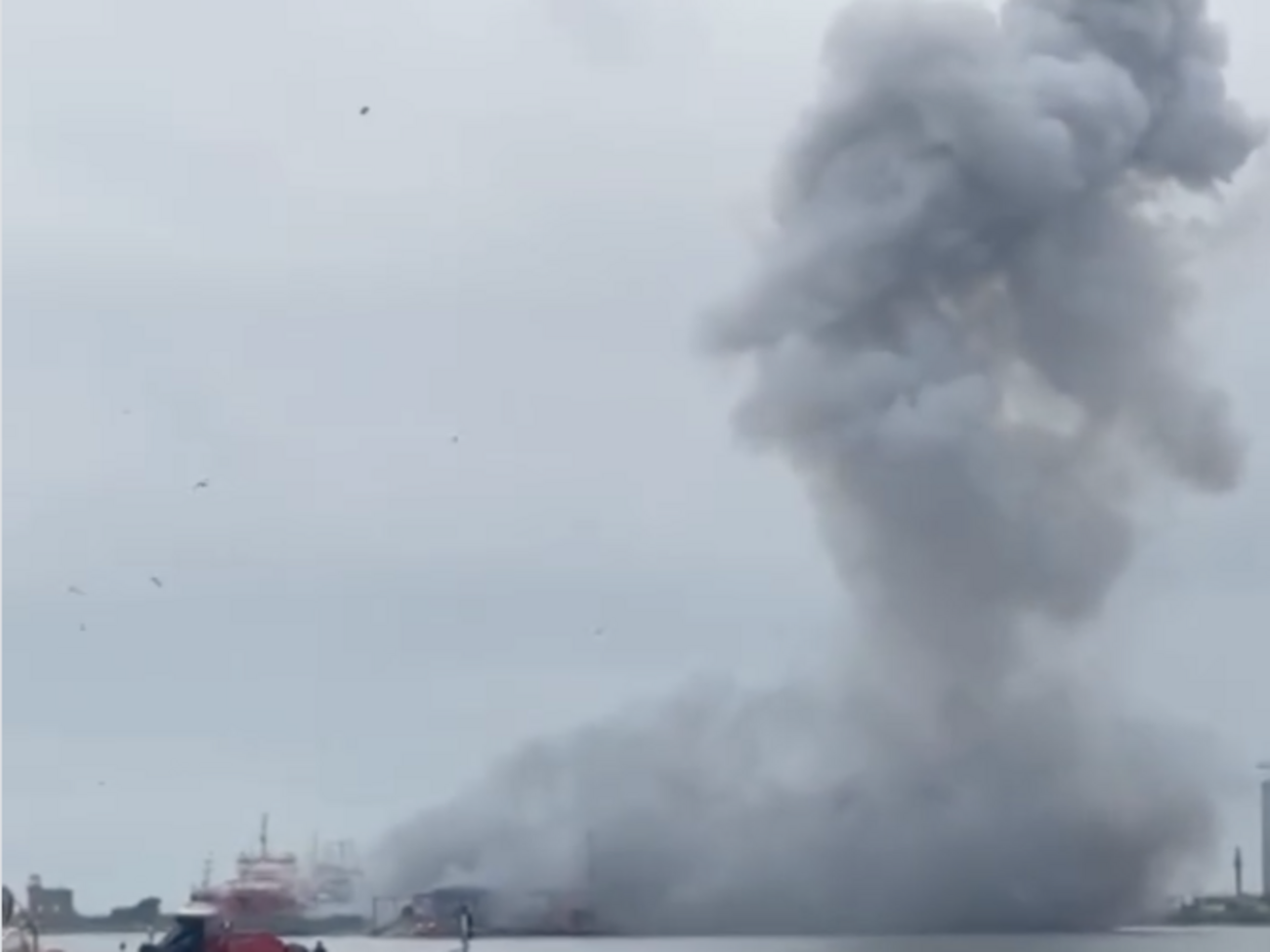У румунському порту Констанци вибухнув морський дрон. Що заявили в Міноборони країни?
