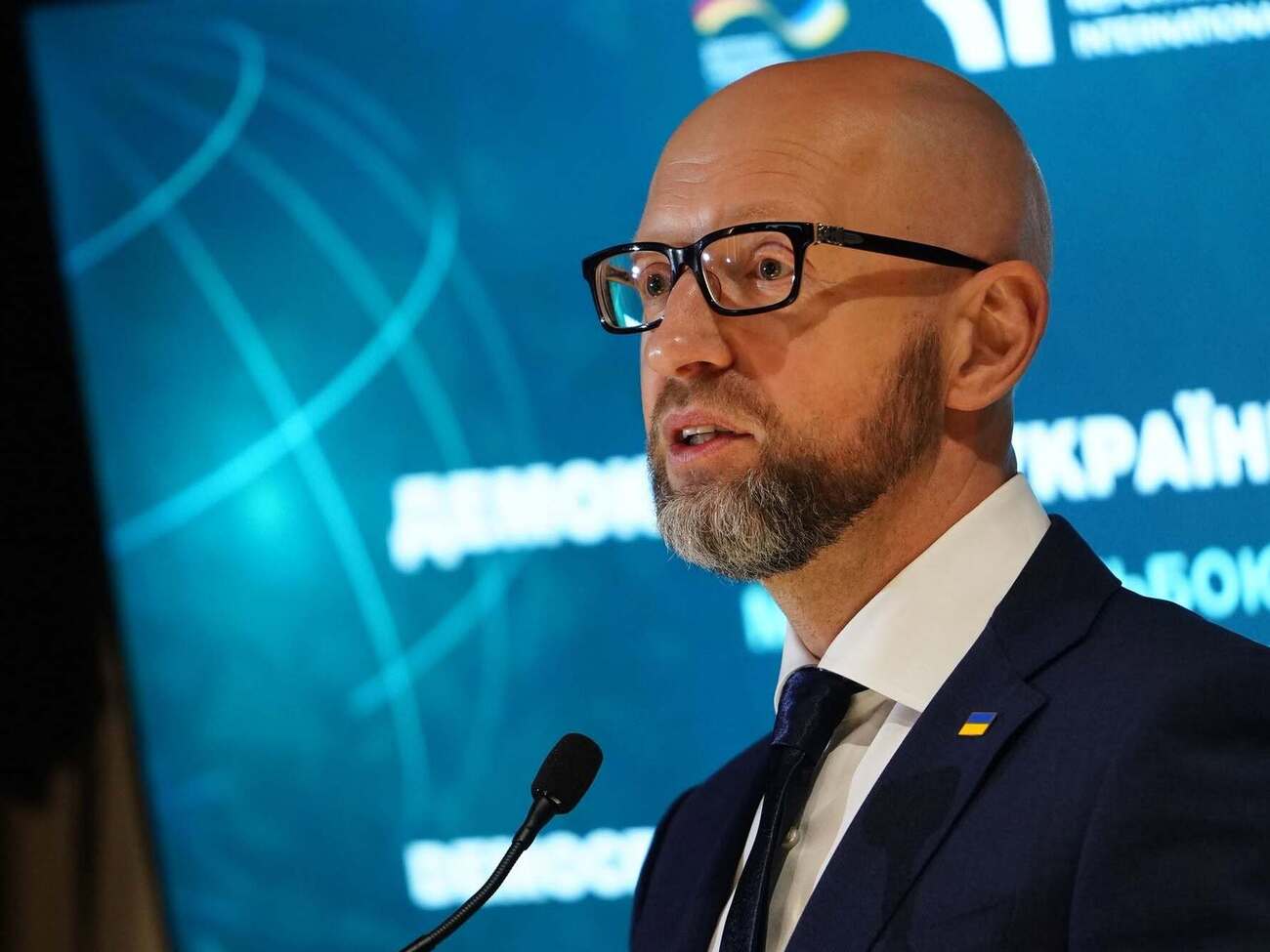 "Доки Макрон ще президент". Яценюк закликав прискорити інтеграцію України до ЄС