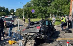 "Зафиксировано 39 нарушений". Что известно о водителе Mercedes, который насмерть сбил людей в Киеве