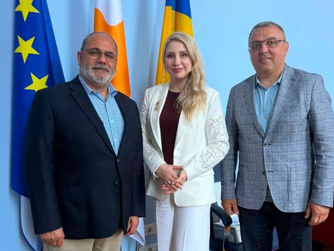 Фонд Ріната Ахметова й Кіпр розвиватимуть спільні програми посттравматичного зростання для ветеранів