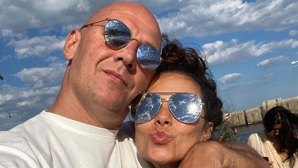 "У нас усе вийшло". Потап зменшив розміри свого тіла й показав, який тепер має вигляд поряд із дружиною