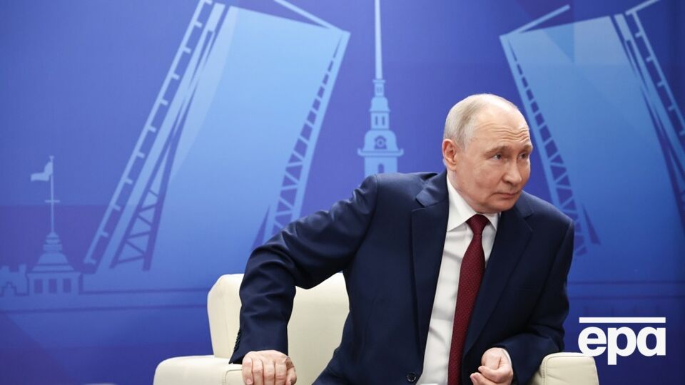 Половина оточення Путіна хоче зупинити війну. Зеленський назвав причину