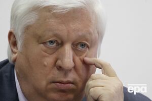 Пшонке приписывают роман с Голубой Королевой, хотя сама Королева обиделась