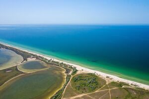Без боєприпасів, пального і людей. Військові РФ покидають позиції на Кінбурнській косі. Що відомо