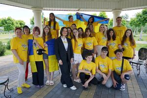 "Діти прагнуть розвитку." Перша літня зміна "Блогер Кемпу" триває на Закарпатті