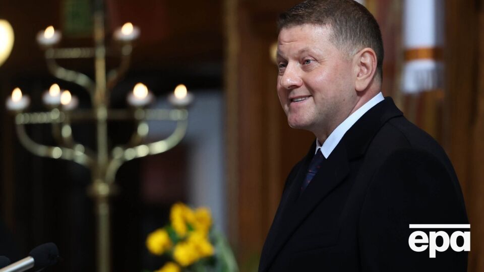 Зеленський запитав Залужного, чи балотуватиметься він у президенти. Відповідь була однозначною – УП