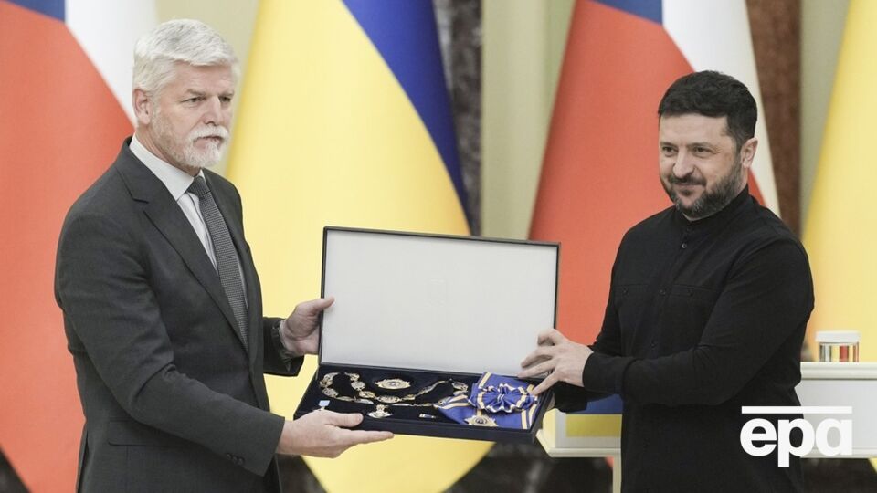 В адміністрації президента Чехії відреагували на ініціативу позбавити Зеленського ордена Білого лева