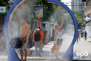 Європа потерпає від спеки, кліматологи б'ють на сполох через температуру морської води. Коли похолодання