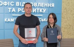 Кам'янське і "Серце Азовсталі" уклали меморандум для розвитку ветераноцентричної політики