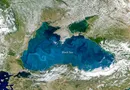 Чорне море щовесни стає яскраво-бірюзовим – і це видно з космосу. Чому так відбувається