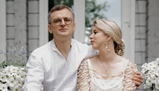 "Немитий посуд і невилизана кухня". У мережі обговорюють побут Кулеби і Павелецької. Фото