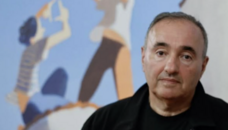 Поставьте на секунду себя на место человека, чей видеорегистратор снял это видео