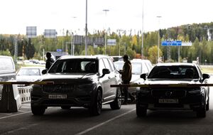 "Пока ворота не захлопнулись". В РФ готовят введение выездных виз – СМИ