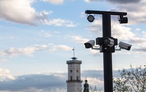 Російські хакери зламують камери в країнах НАТО, щоб стежити за поставками зброї Україні – розвідка
