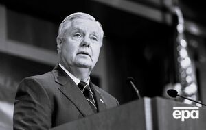 "За годы войны 10 раз посещал Украину". Зеленский прокомментировал смерть сенатора Грэма