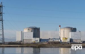 Во Франции остановили работу трех атомных реакторов. Что произошло