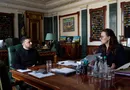 "Украина меняет свою политическую стратегию". Зеленский объявил о смене премьера и обновлении Кабмина