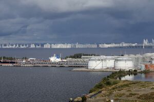 Министры ЕС попытаются согласовать новый потолок цен на российскую нефть