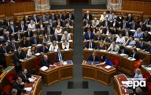 Парламент Угорщини проголосував за зміни, що дадуть змогу достроково усунути президента