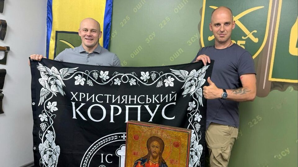 Віра, братерство й підтримка фронту: Християнський корпус та фонд "Надія" відвідали 225-й ОШП Олега Ширяєва