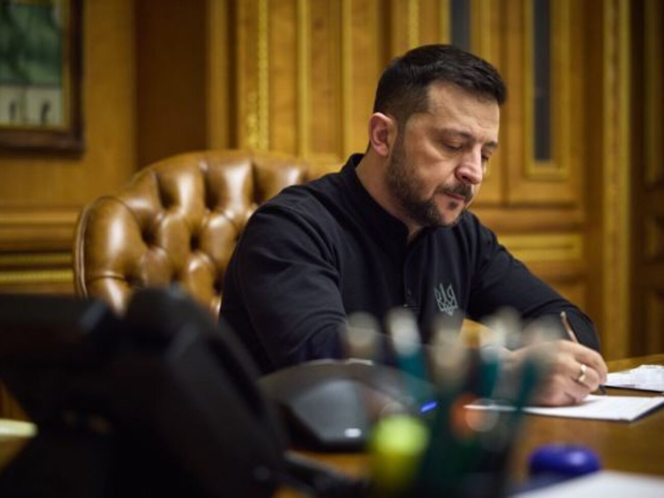 Зеленський у 20-й раз запропонував Раді продовжити воєнний стан і мобілізацію. Які нові строки?