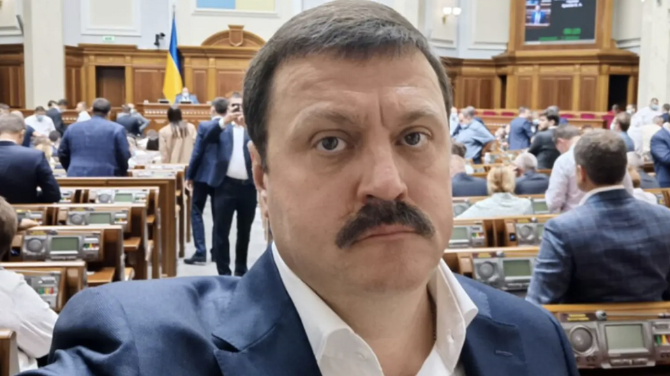 Екснардепа України, який утік до Росії, засудили до 15 років тюрми за держзраду