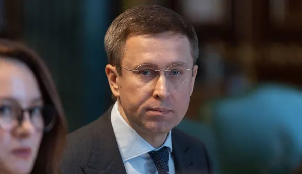 WOG, Idealist і корпоративне диво в "Укрнафті" після Коломойського. Чим відомий майбутній премʼєр України Корецький