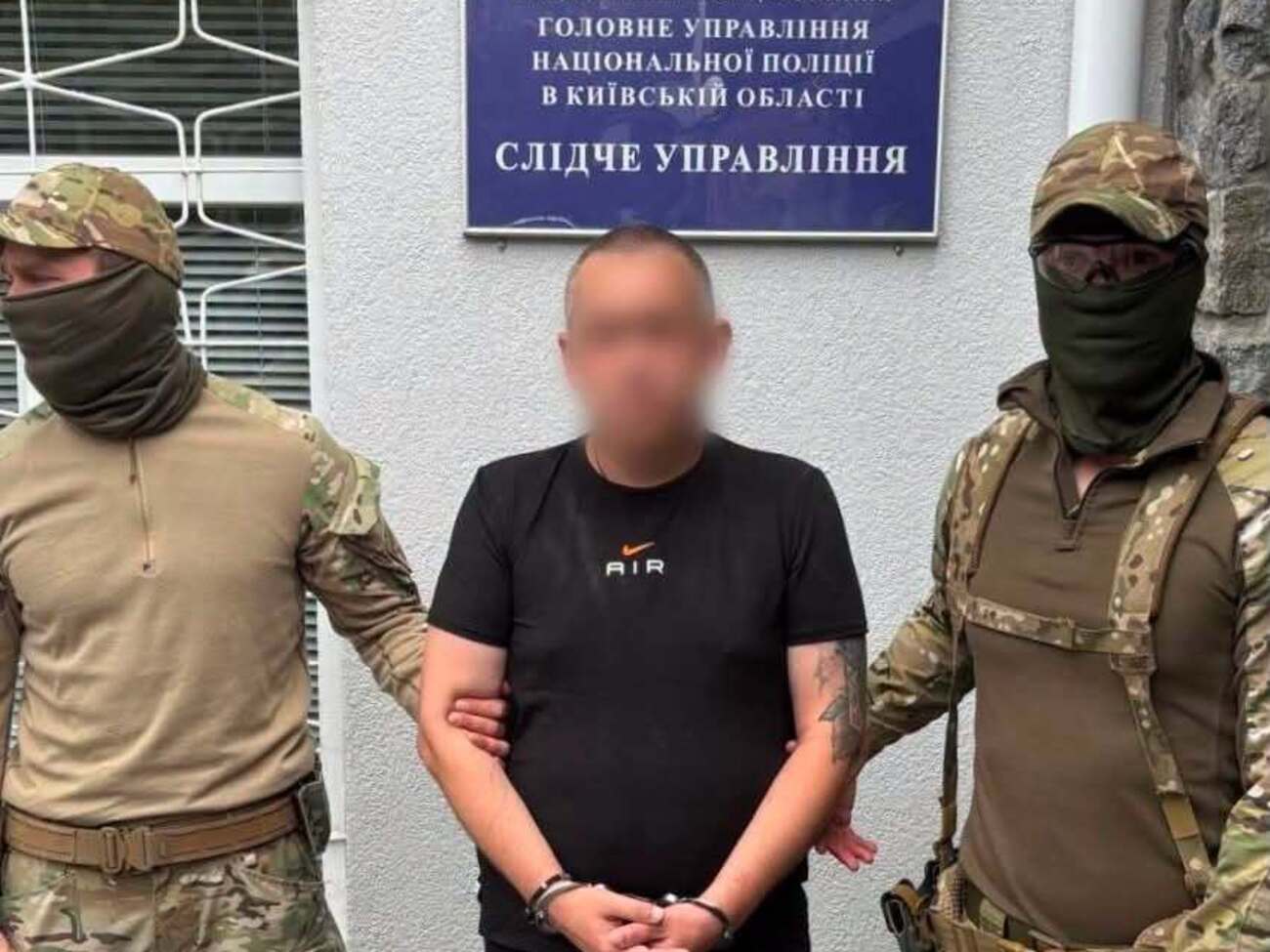 Сменил автомобиль и выключил телефоны. СМИ узнали, как скрывался экс-комбриг Лучанов