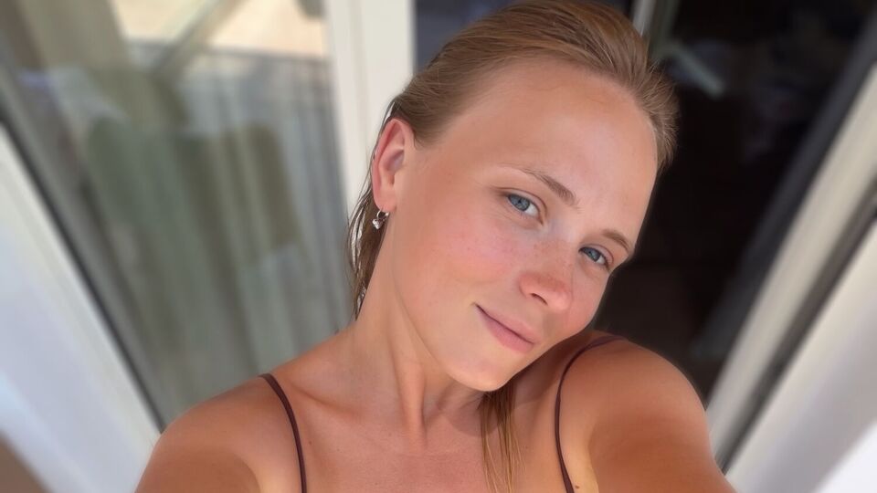 "Л-і-і-і-то, не поспішай!" Кошмал показала обох своїх дітей на відпочинку