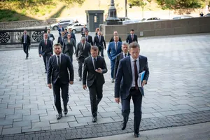 Новое правительство под руководством Корецкого провело первое заседание. О чем шла речь