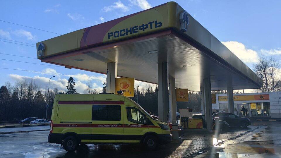 Росіяни почали помирати у чергах по бензин – росЗМІ