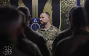 "Учень Малюка" на чолі Міноборони. Хто такий Євгеній Хмара й після чого він "готовий кусати і рвати"