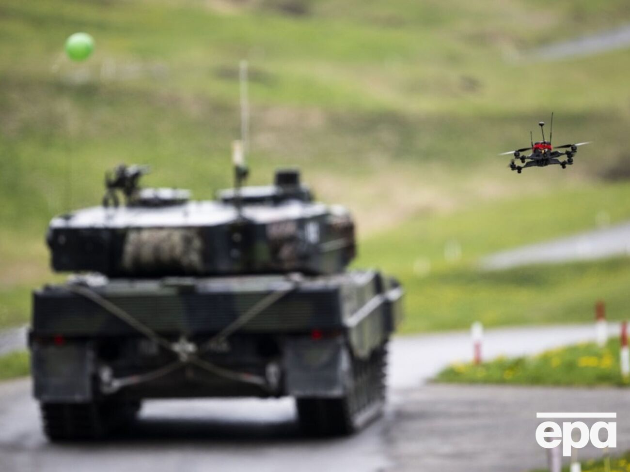 Дрон над виробництвом Leopard і Caesar. У шпигунстві в Німеччині підозрюють громадянина Молдови