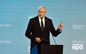 Деякі європейські країни заробляють на війні в Україні великі гроші – прем'єр Латвії