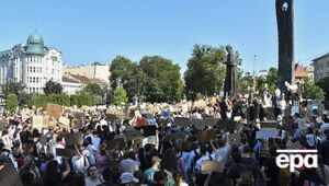 "Мене хтось здав. Завтра на "кавьор". Військові заявили про тиск через участь у протестах. Що відбувається
