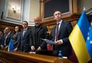 Уряд призначив тимчасових виконувачів обов'язків глав Міноборони і МЗС