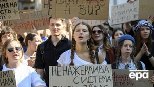В Офісі президента заявили, що українців, які протестують через звільнення Федорова, почули. Є нюанс