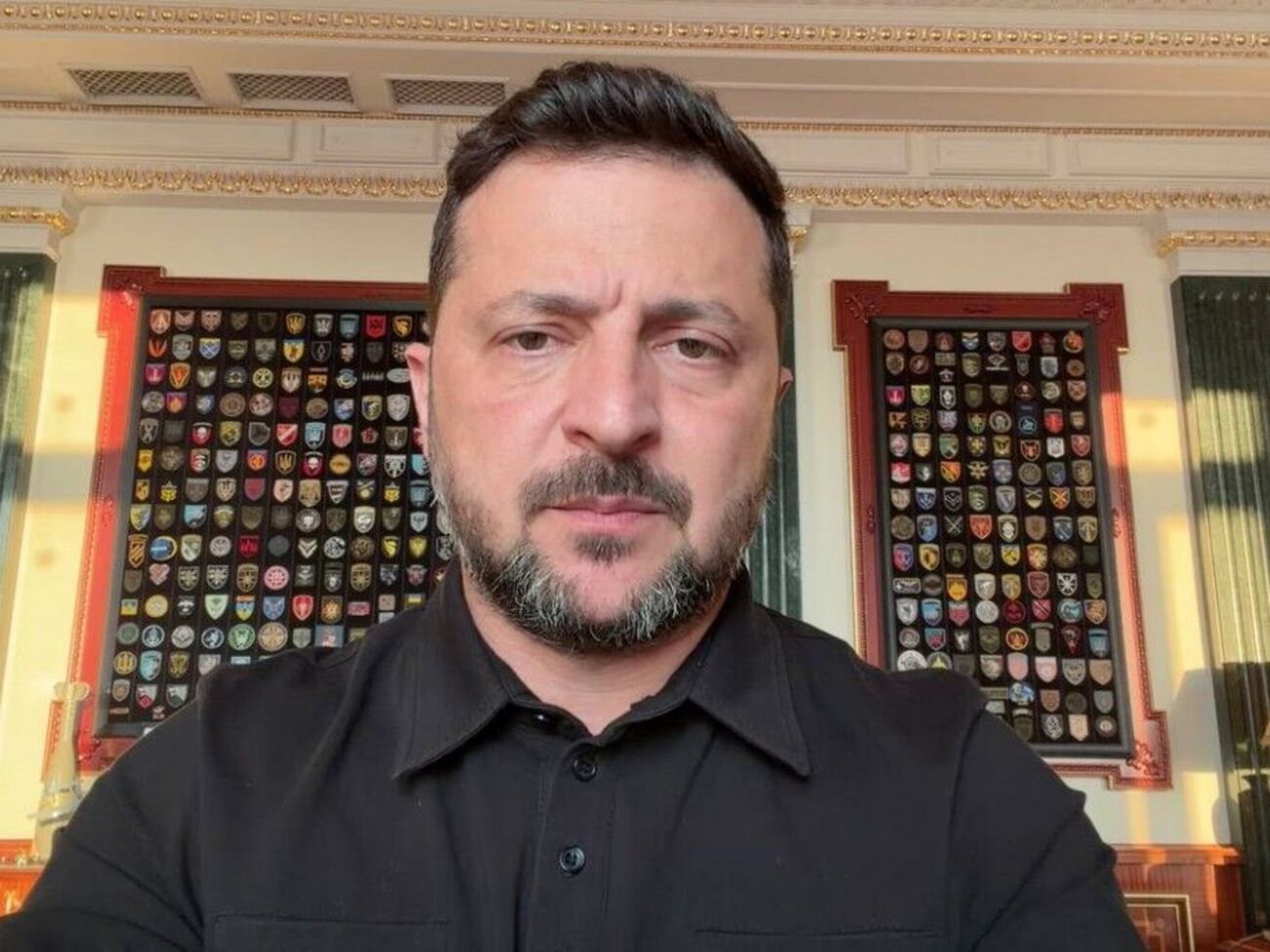 Зеленський після розмови із Сирським: Рішення щодо армії будуть напрацьовані