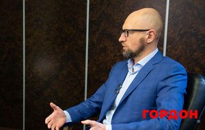Назначение "энергетического" премьера, отставка Федорова, выборы во время войны. Стрим Гордона с Яценюком. Трансляция