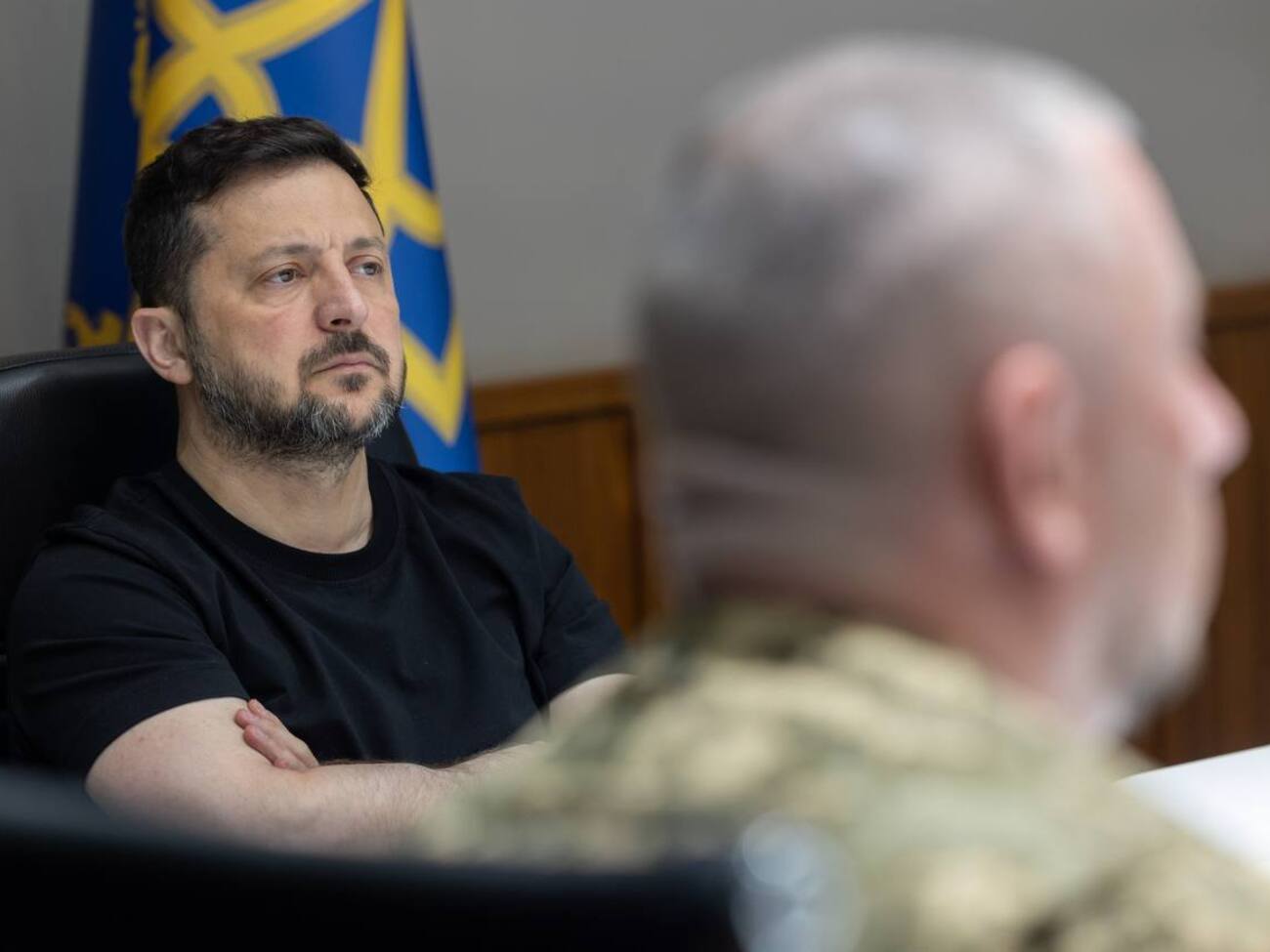 Зеленський провів нараду з військовими командирами. Про що йшлося 
