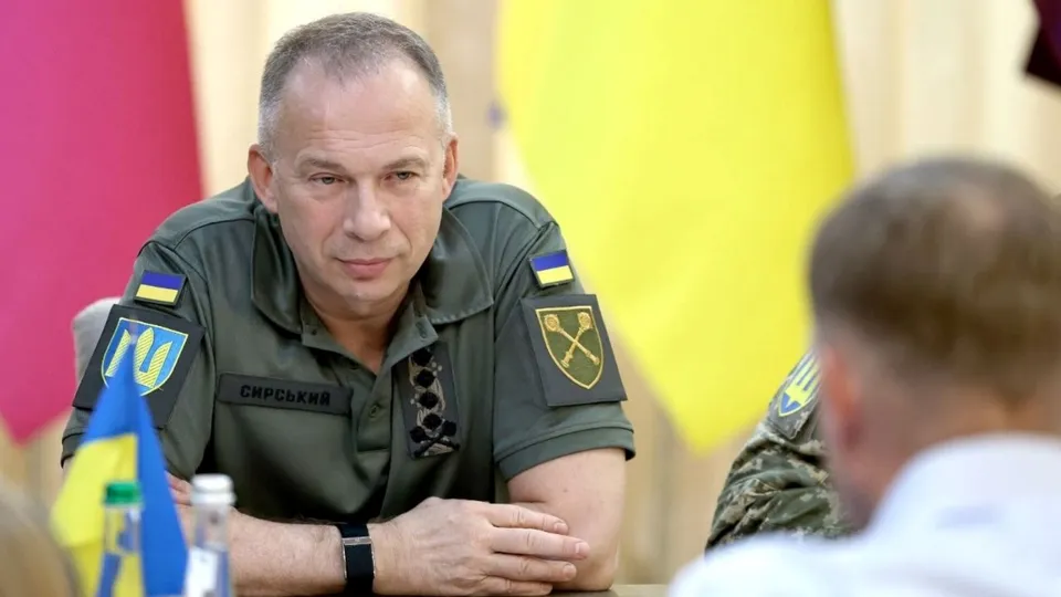 Українські воєначальники публічно стали на захист Сирського й нагадали "гірке солдатське прислів'я"