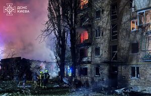 Зеленский о массированной атаке россиян на Киев: Накапливали ракеты, опасность сохраняется