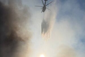 Наймасованіша атака на Київ. Під завалами шукають 15-річну дівчинку та її родину, знищено склад MOYO