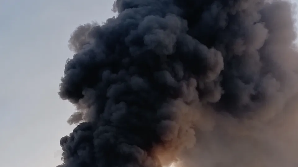 Зеленський підтвердив атаку на логістику в Підмосков'ї. ЗМІ пишуть про удар по складу фонду друга Путіна