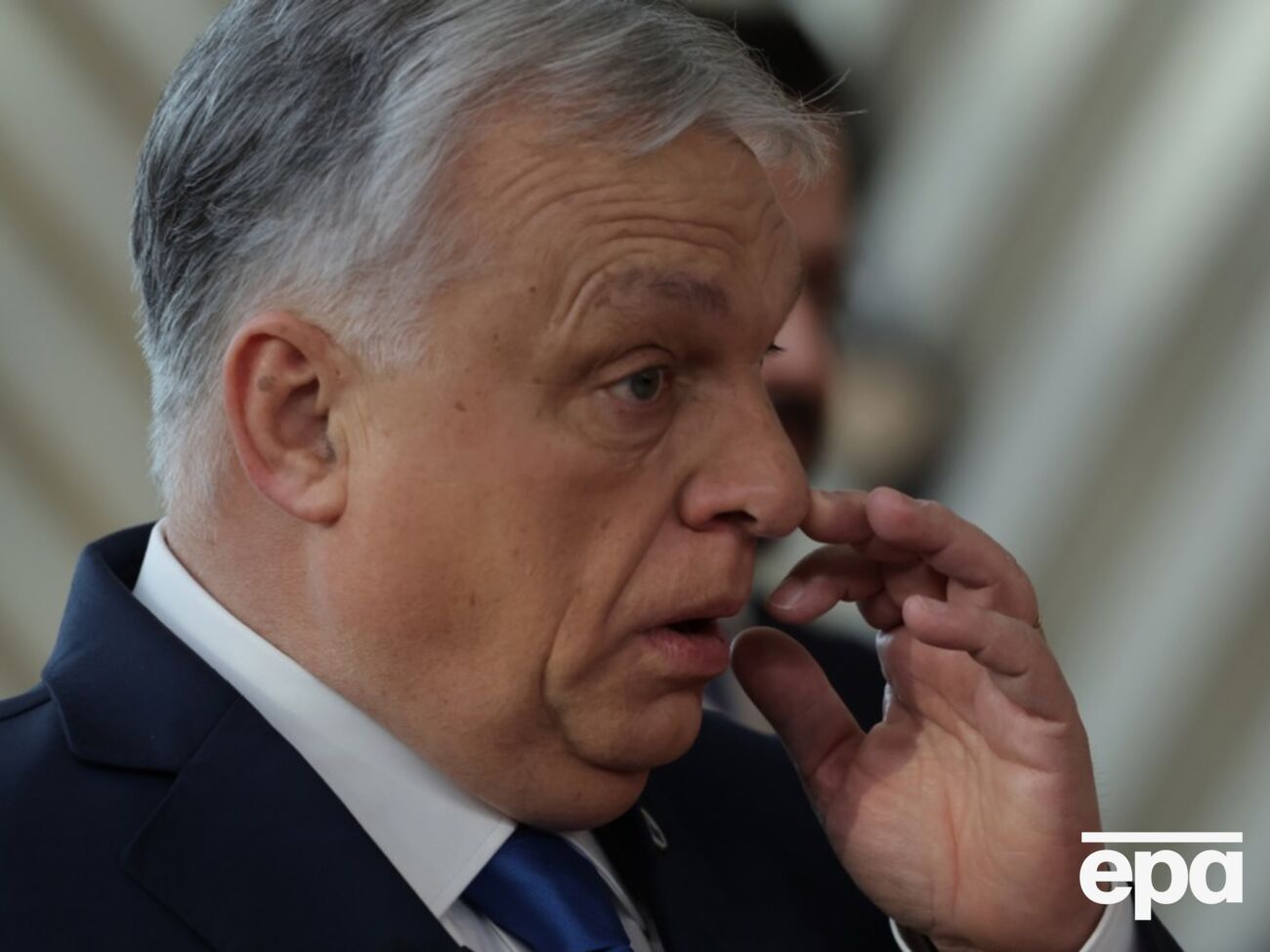 В партии Орбана прошли обыски
