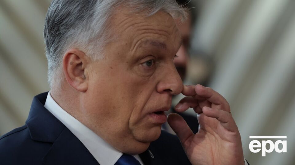 В партии Орбана прошли обыски