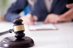 Участник конфликта с россиянками в отеле Грузии задержан, состоялся суд. Что известно