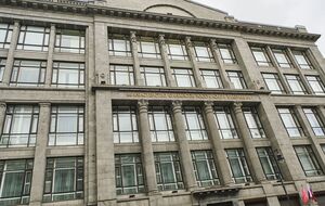 Мінфін РФ зупинив продаж держоблігацій через обвал ринку