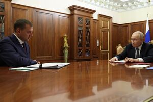 Путіна повідомили про контроль окупантів над дорогою у Крим. Бровді іронічно відреагував